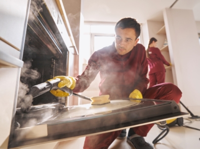 Top 5 Reasons to Work with a Green Cleaning Service